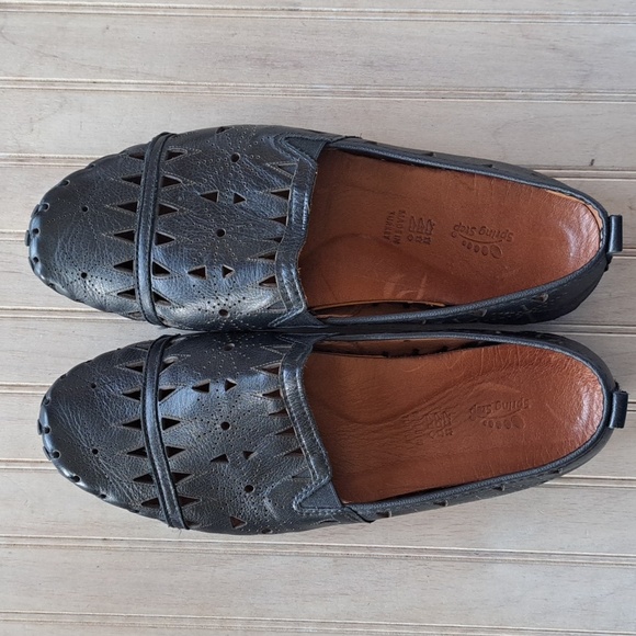 Spring Step Fusaro Comfort Black leather Cut Outs Everyday Quality loafer Flats